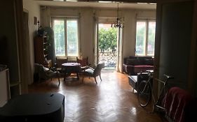 Spacious Apartman In The Center