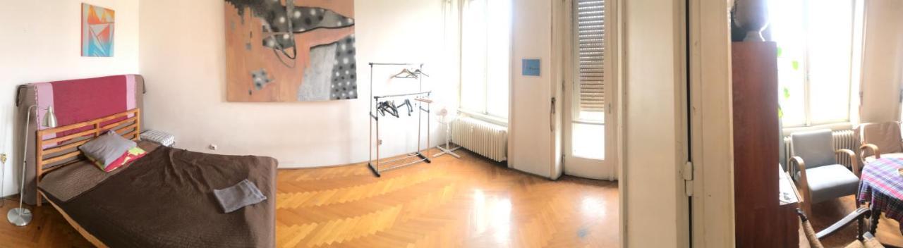 Spacious Apartman In The Center Budapest Exterior photo